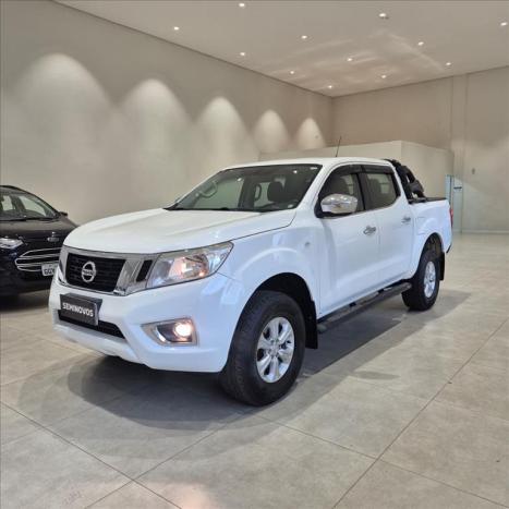 NISSAN Frontier 2.3 16V SE 4X4 CABINE DUPLA BI-TURBO DIESEL AUTOM�TICO, Foto 3