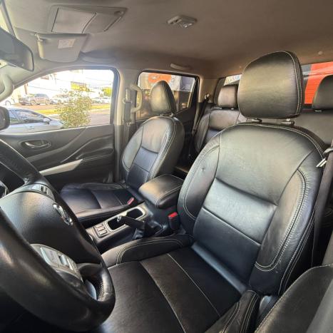 NISSAN Frontier 2.3 16V SE 4X4 CABINE DUPLA BI-TURBO DIESEL AUTOM�TICO, Foto 11