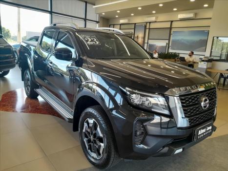 NISSAN Frontier 2.3 16V XE 4X4 CABINE DUPLA BI-TURBO DIESEL AUTOM�TICO, Foto 3