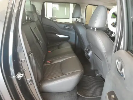 NISSAN Frontier 2.3 16V XE 4X4 CABINE DUPLA BI-TURBO DIESEL AUTOM�TICO, Foto 15