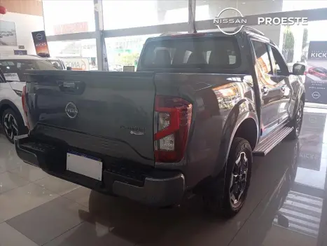 NISSAN Frontier 2.3 16V PLATINUM CABINE DUPLA 4X4 BI-TURBO DIESEL AUTOM�TICO, Foto 5
