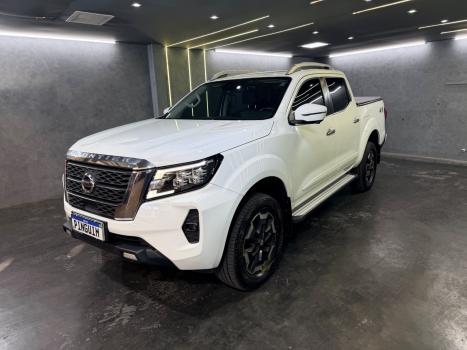 NISSAN Frontier 2.3 16V PLATINUM CABINE DUPLA 4X4 BI-TURBO DIESEL AUTOM�TICO, Foto 2