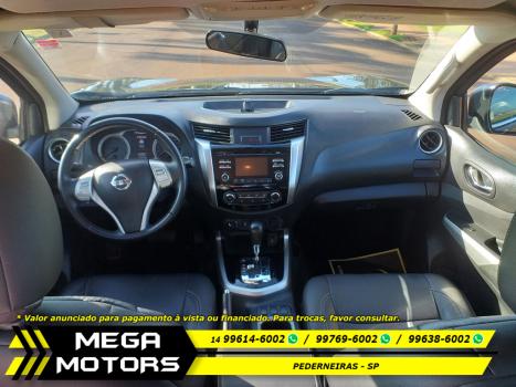 NISSAN Frontier 2.3 16V SE 4X4 CABINE DUPLA BI-TURBO DIESEL AUTOM�TICO, Foto 11