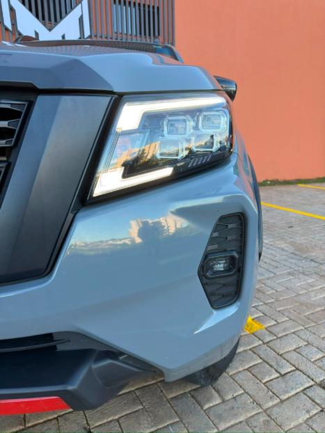 NISSAN Frontier 2.3 16V PRO4X CABINE DUPLA 4X4 BI-TURBO DIESEL AUTOM�TICO, Foto 7