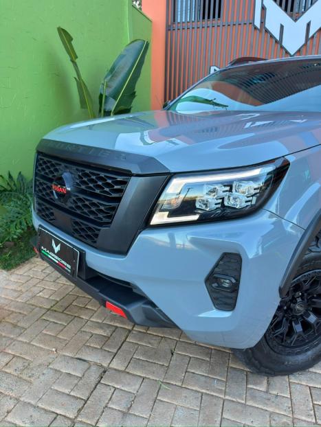 NISSAN Frontier 2.3 16V PRO4X CABINE DUPLA 4X4 BI-TURBO DIESEL AUTOM�TICO, Foto 8