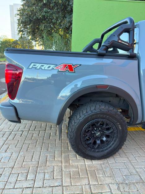 NISSAN Frontier 2.3 16V PRO4X CABINE DUPLA 4X4 BI-TURBO DIESEL AUTOM�TICO, Foto 14
