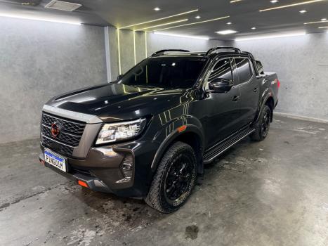 NISSAN Frontier 2.3 16V PRO4X CABINE DUPLA 4X4 BI-TURBO DIESEL AUTOM�TICO, Foto 2