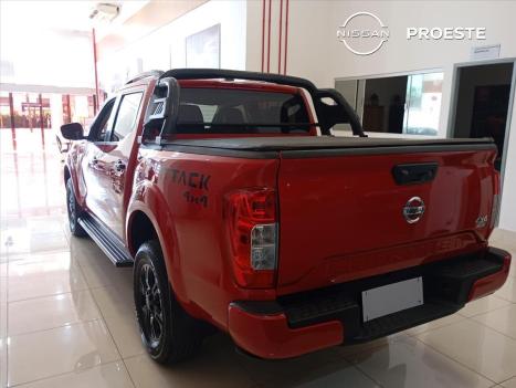 NISSAN Frontier 2.3 ATTACK CABINE DUPLA 4X4 BI-TURBO DIESEL AUTOM�TICO, Foto 3
