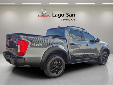 NISSAN Frontier 2.3 ATTACK CABINE DUPLA 4X4 BI-TURBO DIESEL AUTOM�TICO, Foto 3
