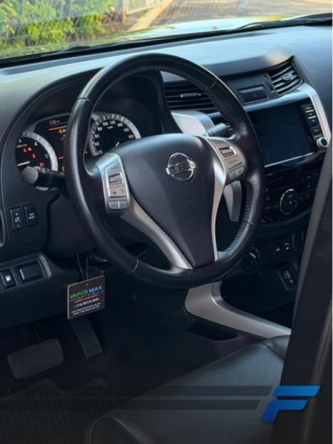 NISSAN Frontier 2.3 16V XE 4X4 CABINE DUPLA BI-TURBO DIESEL AUTOM�TICO, Foto 7