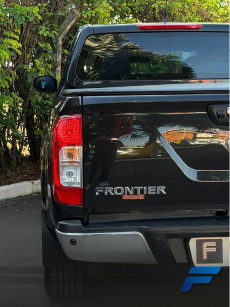 NISSAN Frontier 2.3 16V XE 4X4 CABINE DUPLA BI-TURBO DIESEL AUTOM�TICO, Foto 15