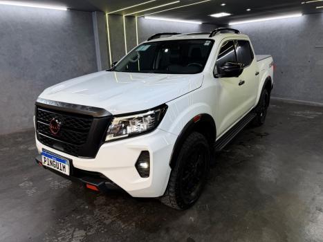 NISSAN Frontier 2.3 16V PRO4X CABINE DUPLA 4X4 BI-TURBO DIESEL AUTOM�TICO, Foto 2