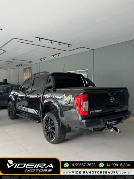 NISSAN Frontier 2.3 ATTACK CABINE DUPLA 4X4 BI-TURBO DIESEL AUTOMÁTICO, Foto 5