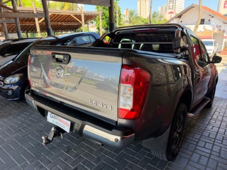 NISSAN Frontier 2.3 16V SE 4X4 CABINE DUPLA BI-TURBO DIESEL AUTOMÁTICO, Foto 4