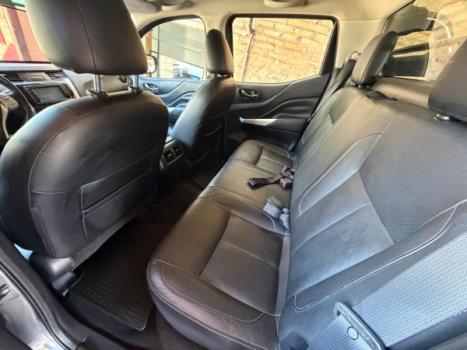 NISSAN Frontier 2.3 16V SE 4X4 CABINE DUPLA BI-TURBO DIESEL AUTOMÁTICO, Foto 7