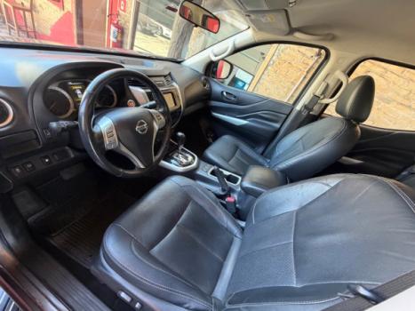 NISSAN Frontier 2.3 16V SE 4X4 CABINE DUPLA BI-TURBO DIESEL AUTOMÁTICO, Foto 8