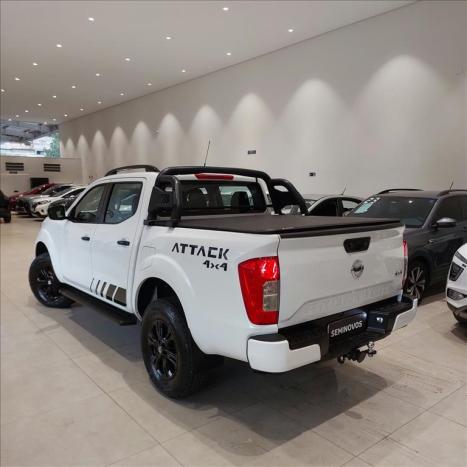 NISSAN Frontier 2.3 ATTACK CABINE DUPLA 4X4 BI-TURBO DIESEL AUTOMÁTICO, Foto 4