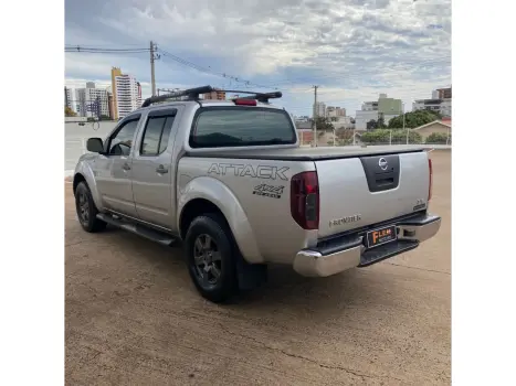 NISSAN Frontier 2.5 16V 4X4 SV ATTACK TURBO DIESEL CABINE DUPLA AUTOMÁTICO, Foto 6 NISSAN Frontier 2.5 16V 4X4 SV ATTACK TURBO DIESEL CABINE DUPLA AUTOMÁTICO, Foto 6