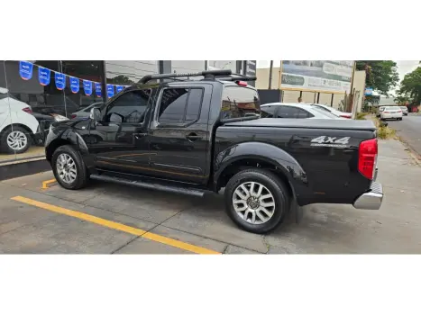 NISSAN Frontier 2.5 SL 4X4 TURBO DIESEL CABINE DUPLA AUTOMÁTICO, Foto 6 NISSAN Frontier 2.5 SL 4X4 TURBO DIESEL CABINE DUPLA AUTOMÁTICO, Foto 6