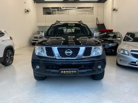 NISSAN Frontier 2.5 4X4 LE CABINE DUPLA TURBO DIESEL AUTOM�TICO, Foto 2