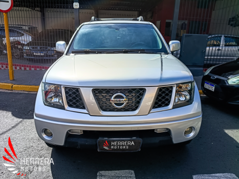 NISSAN Frontier 2.5 XE 4X4 TURBO DIESEL CABINE DUPLA, Foto 3
