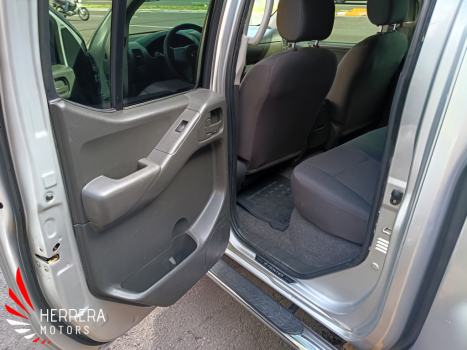 NISSAN Frontier 2.5 XE 4X4 TURBO DIESEL CABINE DUPLA, Foto 10