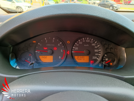 NISSAN Frontier 2.5 XE 4X4 TURBO DIESEL CABINE DUPLA, Foto 12