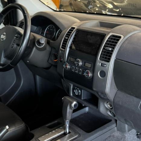 NISSAN Frontier 2.5 SL 10 ANOS 4X4 TURBO DIESEL CABINE DUPLA AUTOM�TICO, Foto 3