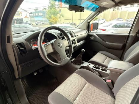 NISSAN Frontier 2.5 16V 4X4 SV ATTACK TURBO DIESEL CABINE DUPLA, Foto 9