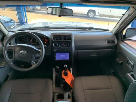NISSAN Frontier 2.8 4X4 XE TURBO DIESEL CABINE DUPLA, Foto 15 NISSAN Frontier 2.8 4X4 XE TURBO DIESEL CABINE DUPLA, Foto 15