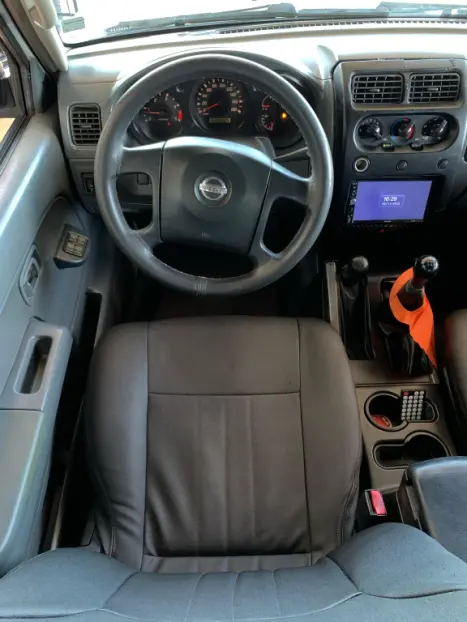 NISSAN Frontier 2.8 4X4 XE TURBO DIESEL CABINE DUPLA, Foto 19 NISSAN Frontier 2.8 4X4 XE TURBO DIESEL CABINE DUPLA, Foto 19