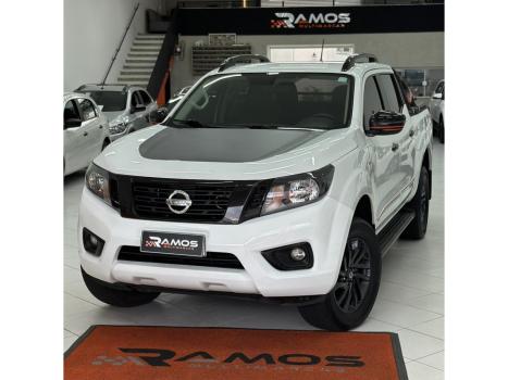 NISSAN Frontier , Foto 1