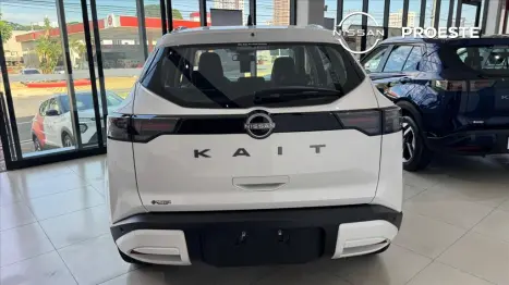 NISSAN Kait 1.6 16V 4P FLEX EXCLUSIVE XTRONIC AUTOM�TICO, Foto 4