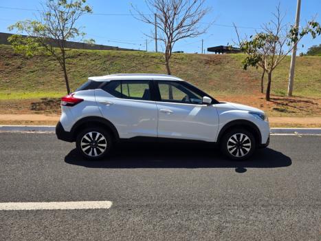 NISSAN Kicks 1.6 16V 4P FLEXSTART S, Foto 4