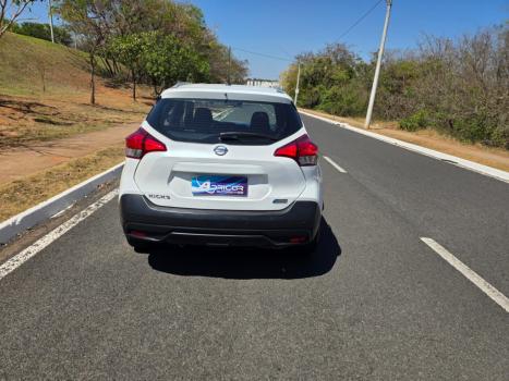 NISSAN Kicks 1.6 16V 4P FLEXSTART S, Foto 13