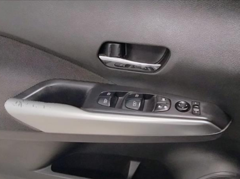 NISSAN Kicks 1.6 16V 4P FLEX SV X-TRONIC AUTOMTICO CVT, Foto 12