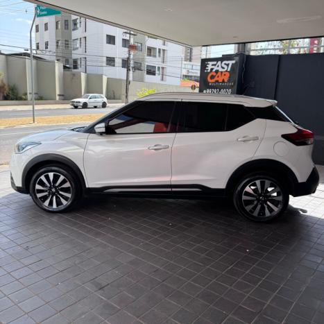 NISSAN Kicks 1.6 16V 4P FLEXSTART SL X-TRONIC AUTOMÁTICO CVT, Foto 4 NISSAN Kicks 1.6 16V 4P FLEXSTART SL X-TRONIC AUTOMÁTICO CVT, Foto 4