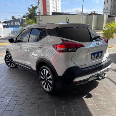 NISSAN Kicks 1.6 16V 4P FLEXSTART SL X-TRONIC AUTOMÁTICO CVT, Foto 6 NISSAN Kicks 1.6 16V 4P FLEXSTART SL X-TRONIC AUTOMÁTICO CVT, Foto 6