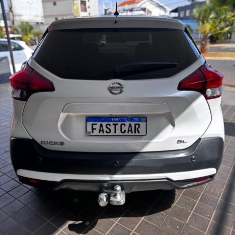 NISSAN Kicks 1.6 16V 4P FLEXSTART SL X-TRONIC AUTOMÁTICO CVT, Foto 8 NISSAN Kicks 1.6 16V 4P FLEXSTART SL X-TRONIC AUTOMÁTICO CVT, Foto 8