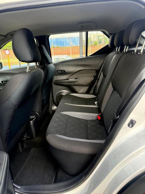 NISSAN Kicks 1.6 16V 4P FLEXSTART S DIRECT X-TRONIC AUTOMÁTICO CVT, Foto 15 NISSAN Kicks 1.6 16V 4P FLEXSTART S DIRECT X-TRONIC AUTOMÁTICO CVT, Foto 15