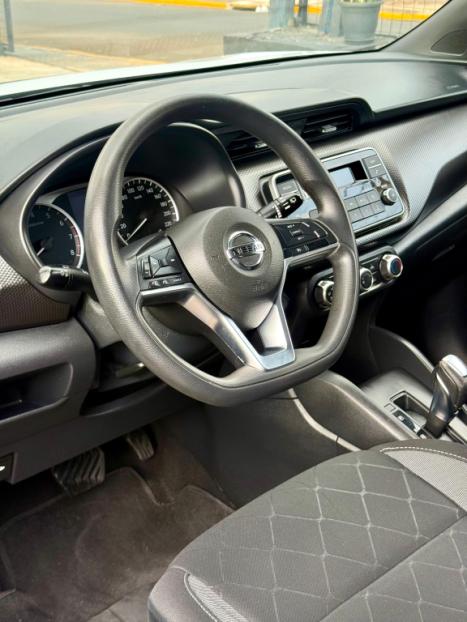 NISSAN Kicks 1.6 16V 4P FLEXSTART S DIRECT X-TRONIC AUTOMÁTICO CVT, Foto 17 NISSAN Kicks 1.6 16V 4P FLEXSTART S DIRECT X-TRONIC AUTOMÁTICO CVT, Foto 17