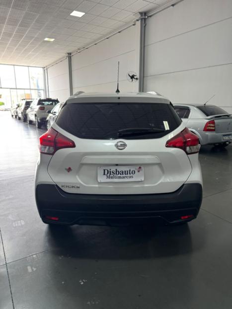 NISSAN Kicks 1.6 16V 4P FLEXSTART S DIRECT X-TRONIC AUTOM�TICO CVT, Foto 14