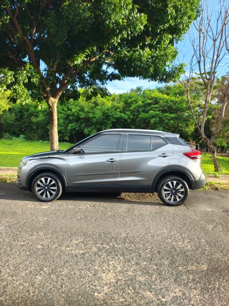 NISSAN Kicks 1.6 16V 4P FLEXSTART S DIRECT X-TRONIC AUTOM�TICO CVT, Foto 3