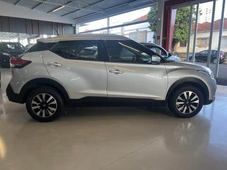 NISSAN Kicks 1.6 16V 4P FLEXSTART S DIRECT X-TRONIC AUTOM�TICO CVT, Foto 3