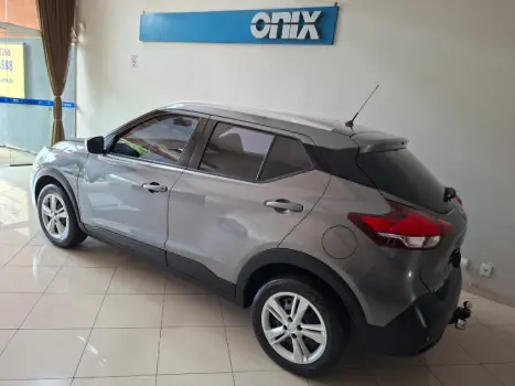 NISSAN Kicks 1.6 16V 4P FLEXSTART S DIRECT X-TRONIC AUTOM�TICO CVT, Foto 3