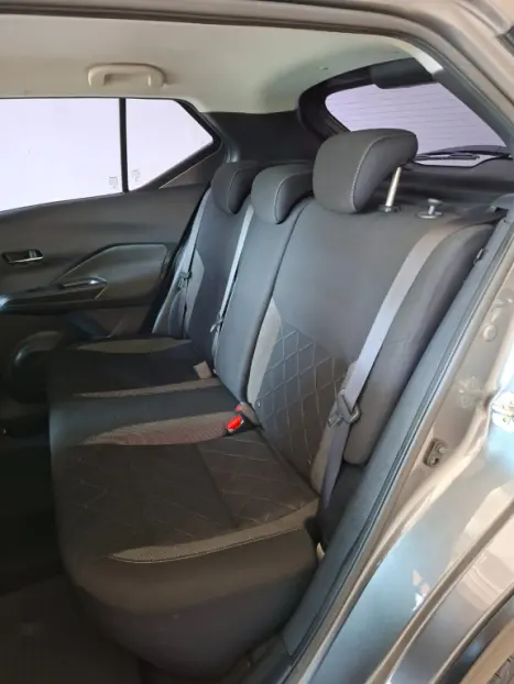 NISSAN Kicks 1.6 16V 4P FLEXSTART S DIRECT X-TRONIC AUTOM�TICO CVT, Foto 10