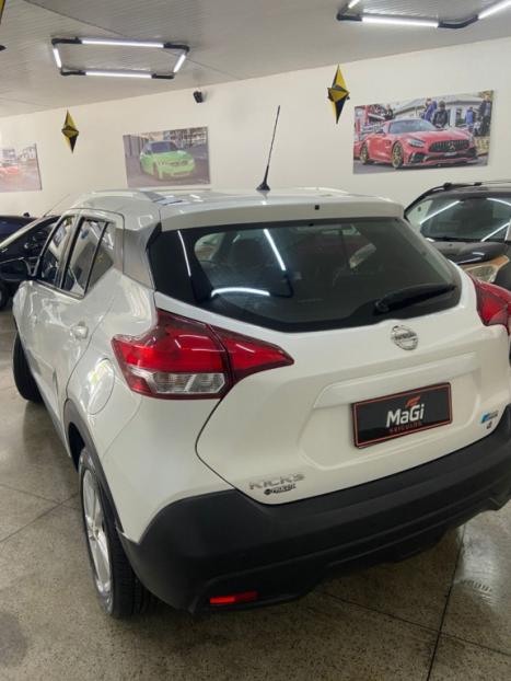 NISSAN Kicks 1.6 16V 4P FLEXSTART SENSE XTRONIC AUTOM�TICO CVT, Foto 6