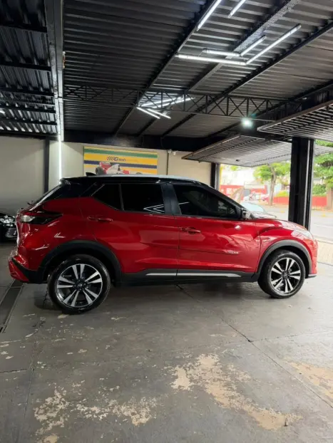NISSAN Kicks 1.6 16V 4P FLEXSTART EXCLUSIVE XTRONIC AUTOM�TICO CVT, Foto 3