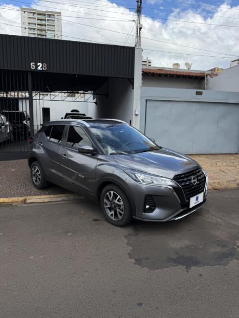 NISSAN Kicks 1.6 16V 4P FLEXSTART SENSE XTRONIC AUTOM�TICO CVT, Foto 2