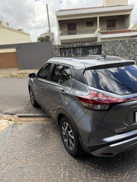 NISSAN Kicks 1.6 16V 4P FLEXSTART SENSE XTRONIC AUTOM�TICO CVT, Foto 3
